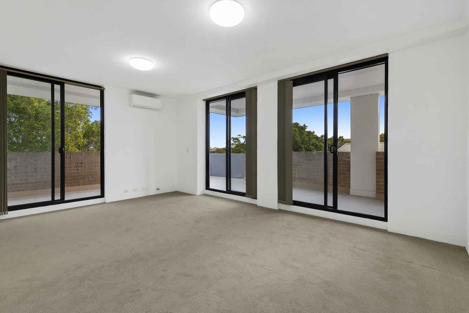 C401/8 Loveridge Street Alexandria