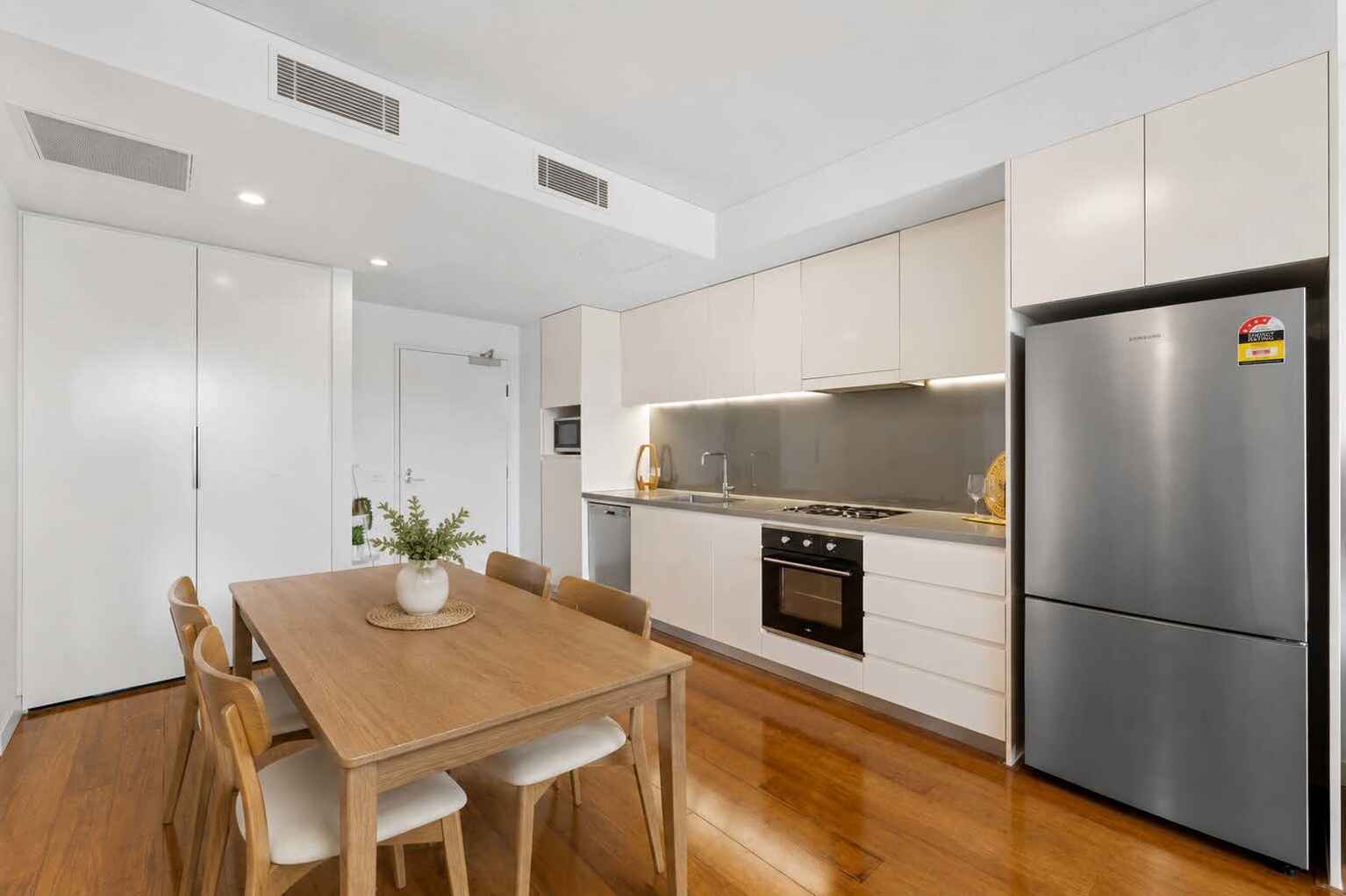 302/828 Elizabeth Street Waterloo