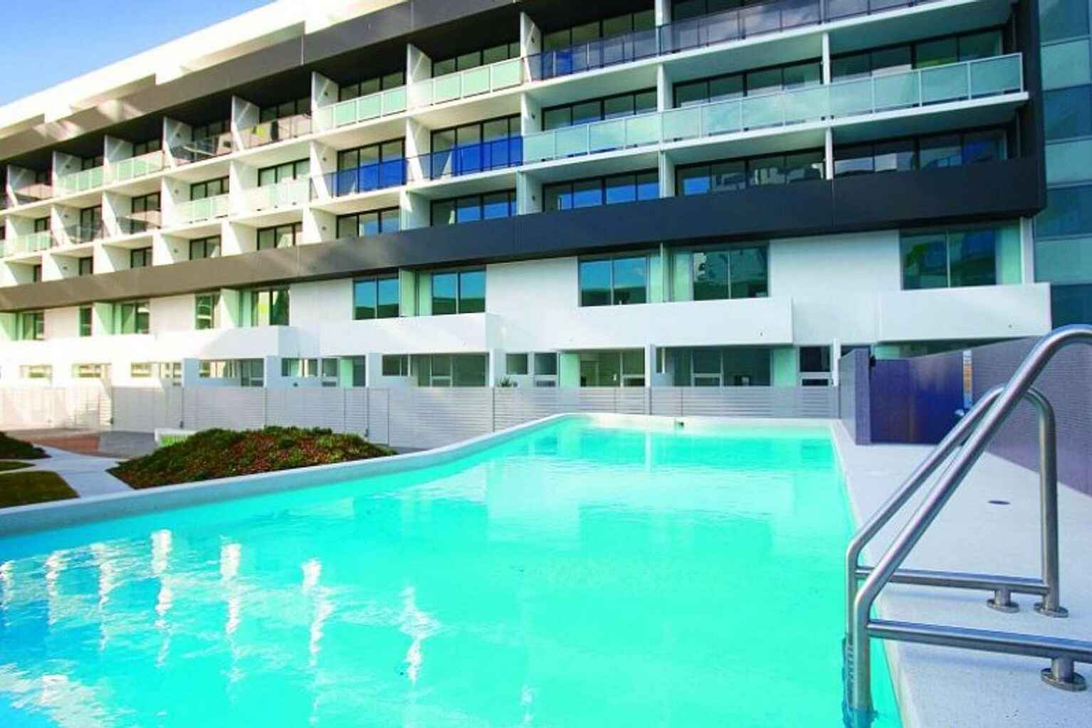 3/4 Hutchinson Walk Zetland