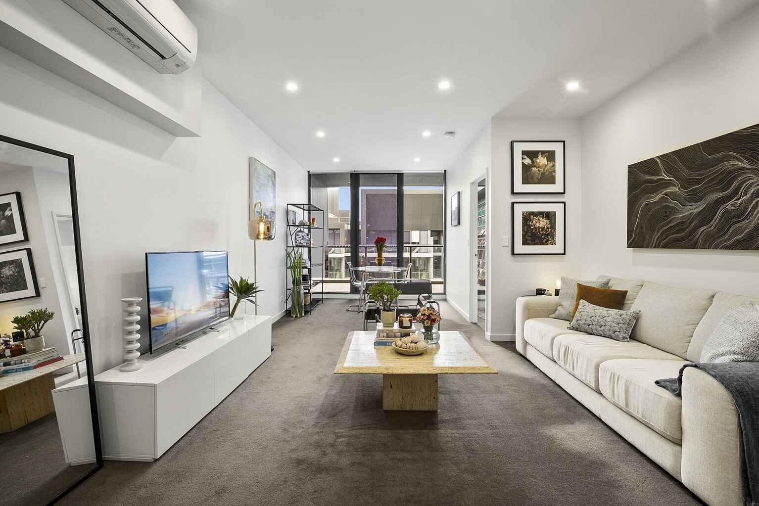 506/20 Dunkerley Place Waterloo