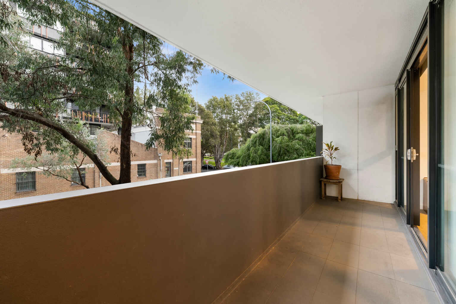 G02/828 Elizabeth Street Waterloo