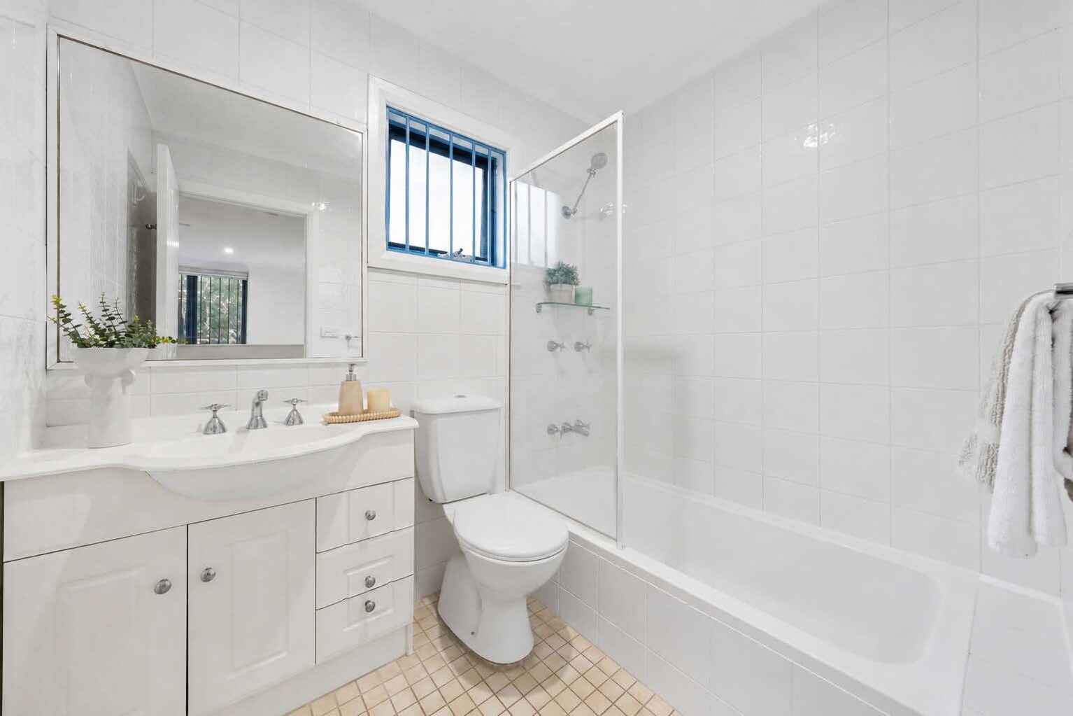 2/161-163 Phillip Street Waterloo