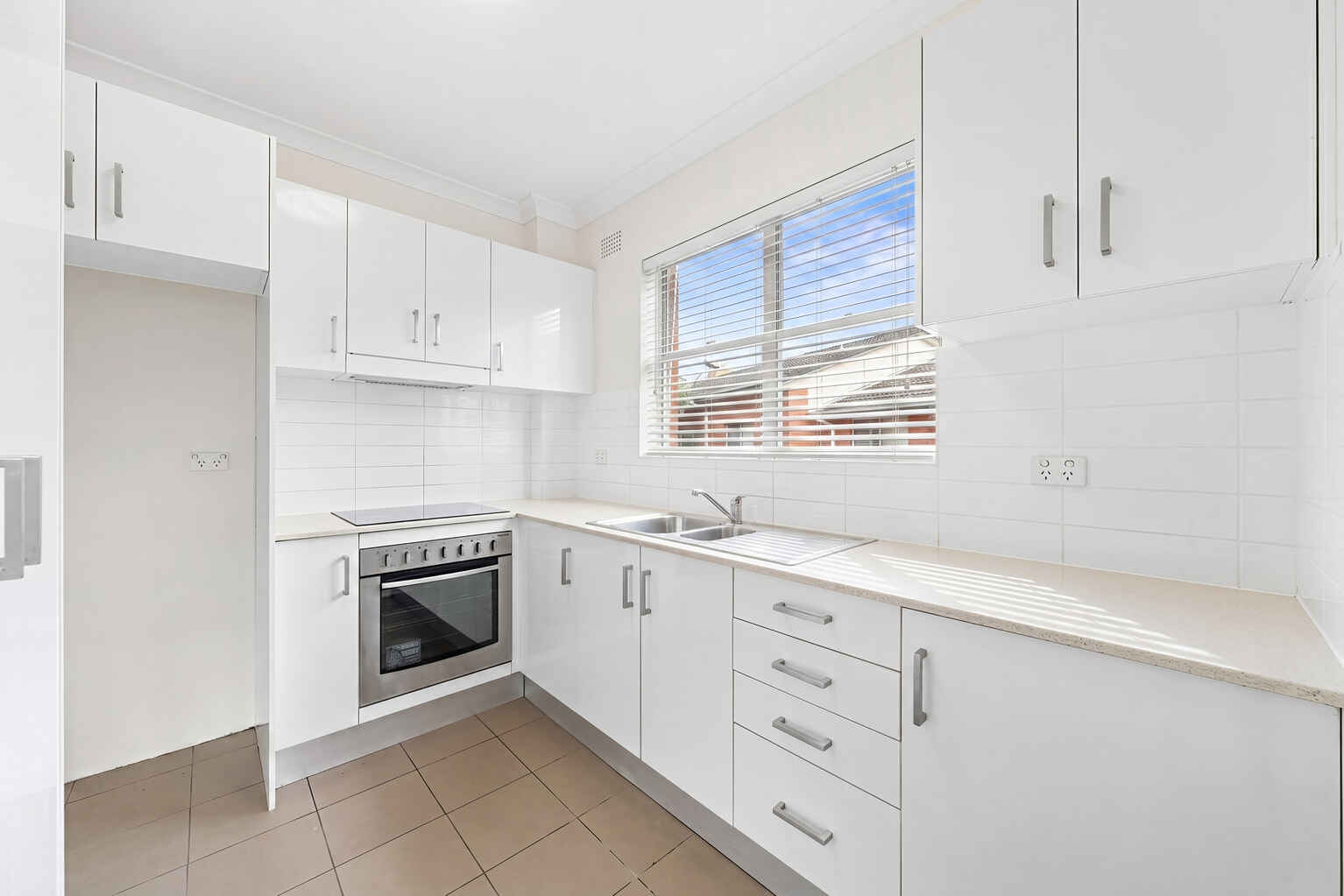 4/3 Astolat Street Randwick