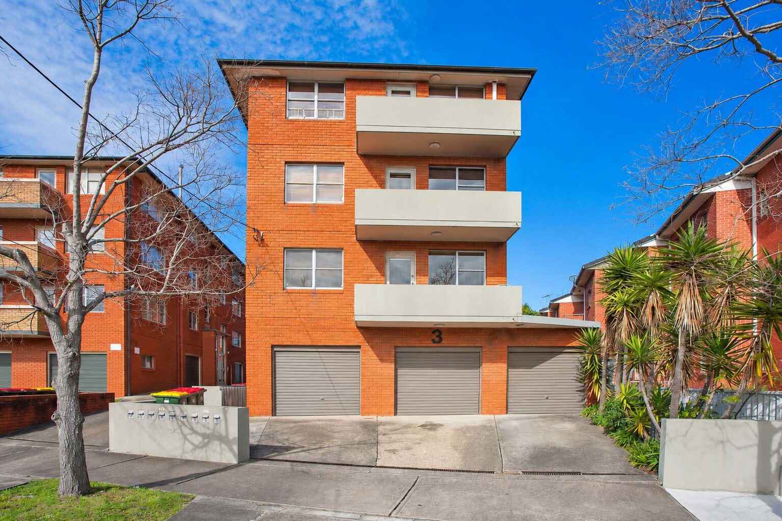 4/3 Astolat Street Randwick