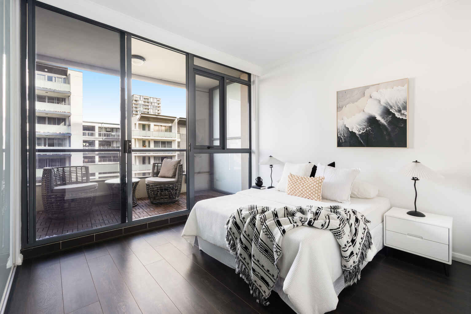 139/10 Lachlan Street Waterloo