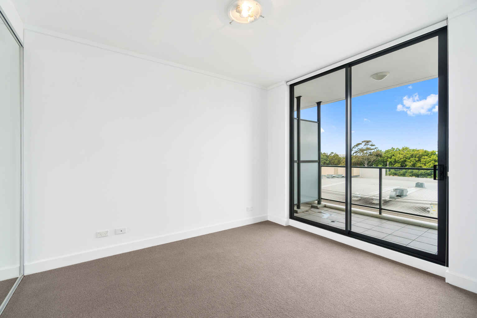 D313/35 Arncliffe Street Wolli Creek