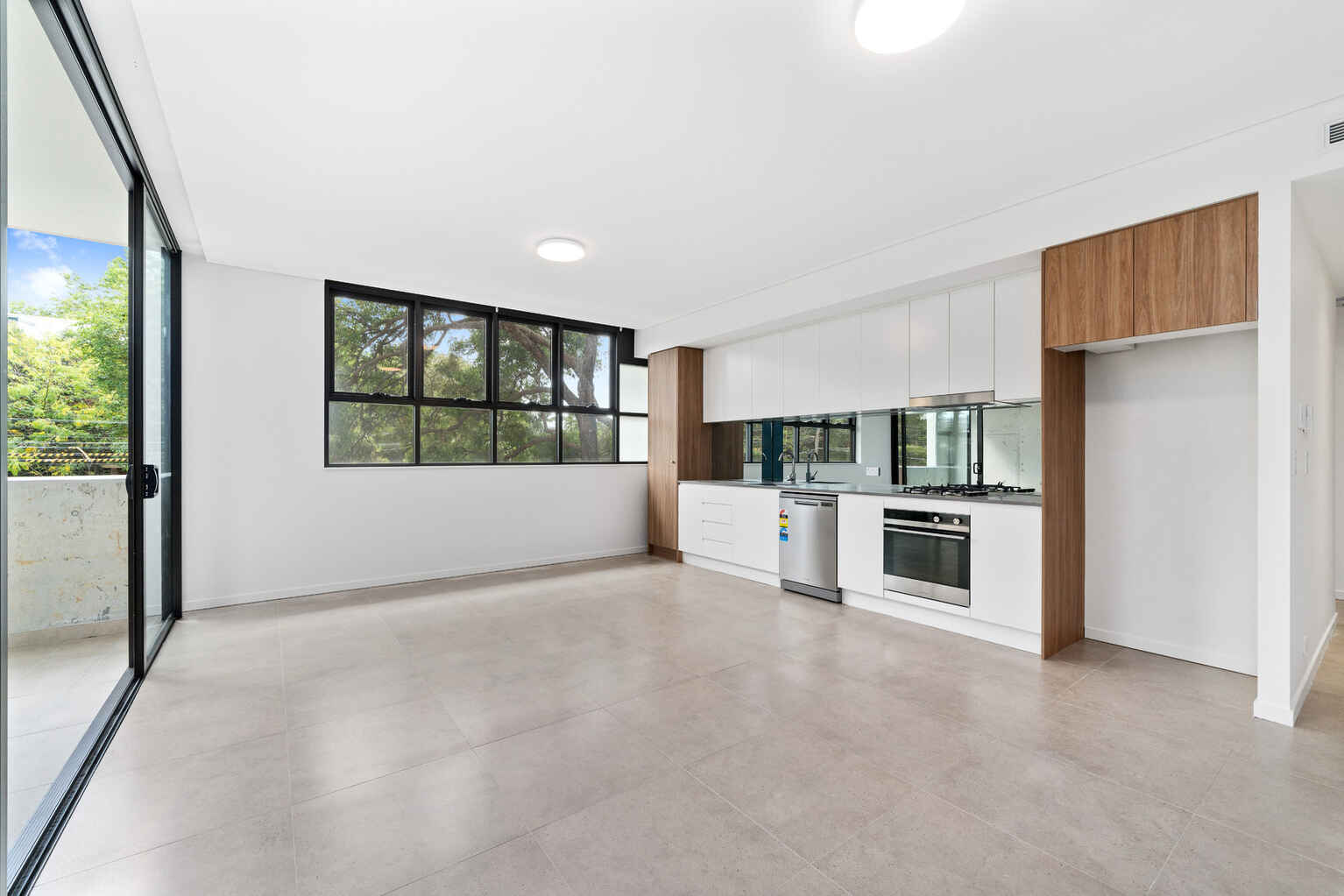210/10-20 McEvoy Street Waterloo