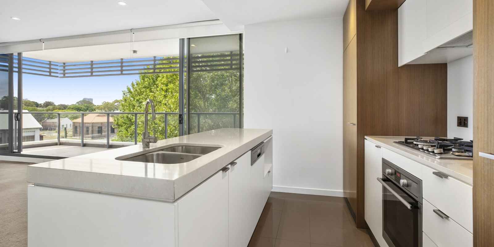 17/830 Bourke Street Waterloo