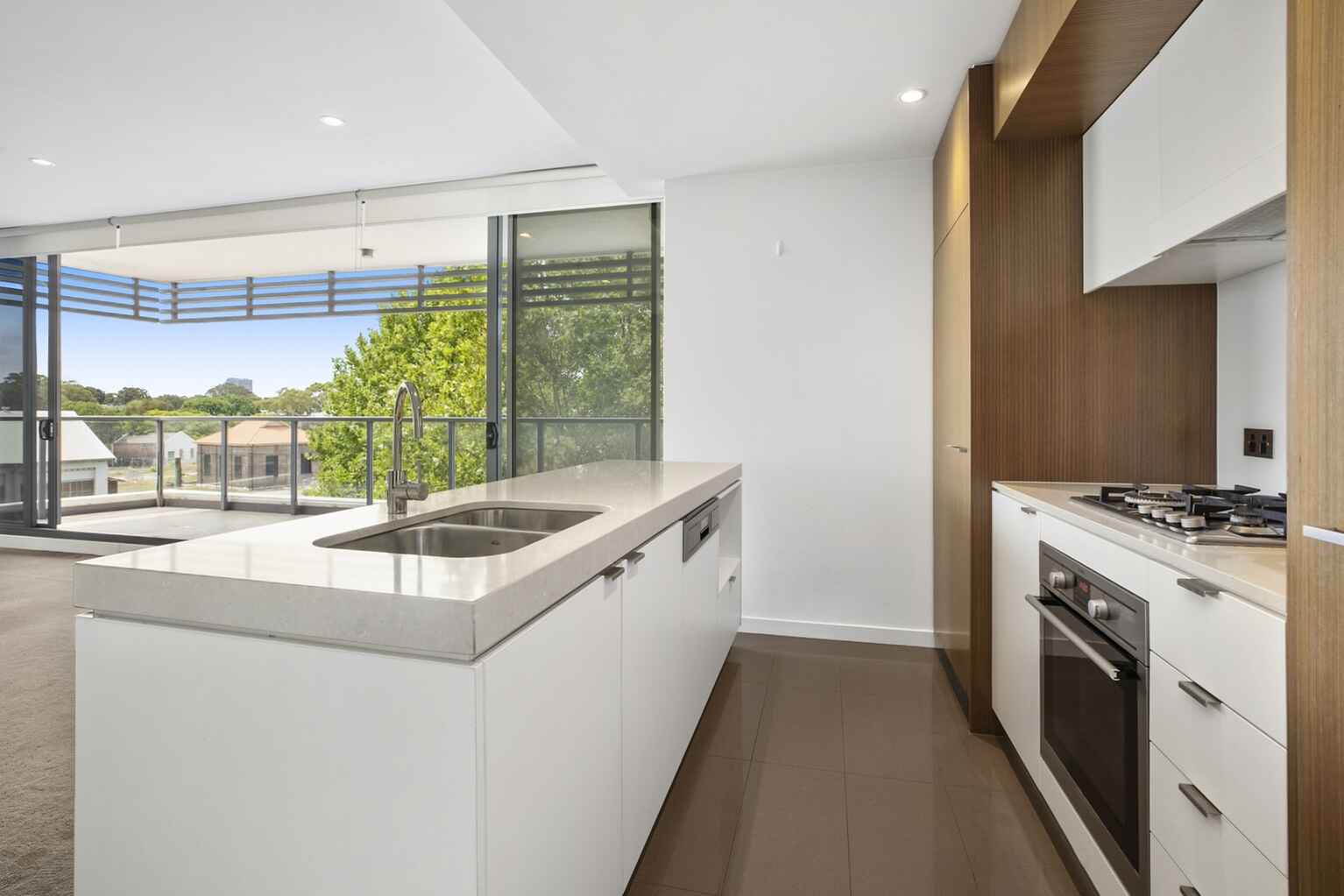 17/830 Bourke Street Waterloo