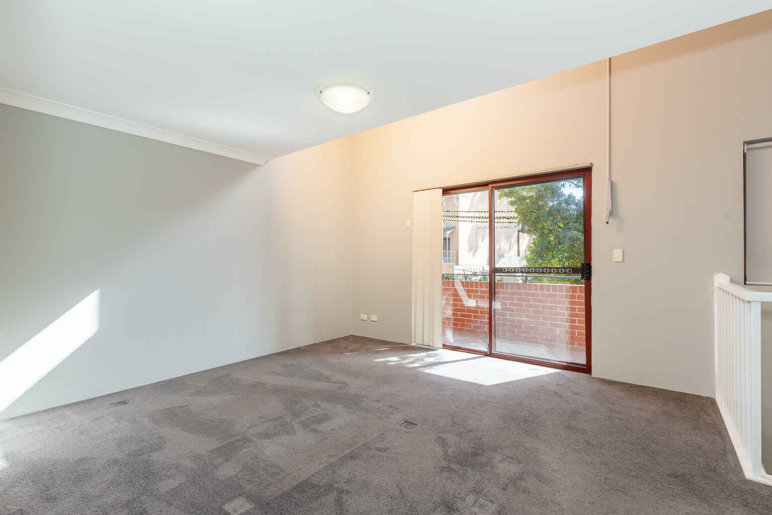 2/76 Kellick Street Waterloo