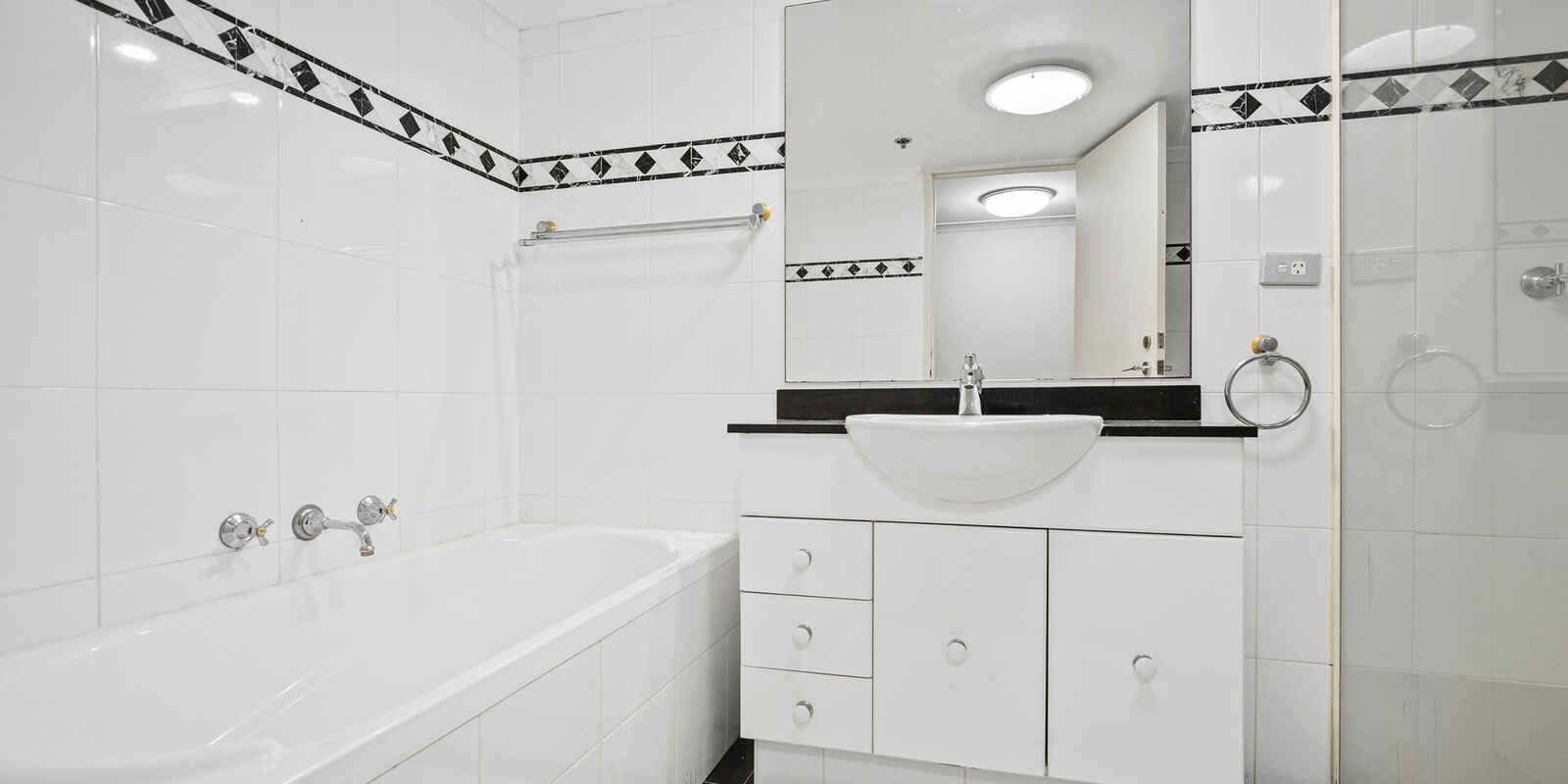 510B/317 Castlereagh Street Haymarket