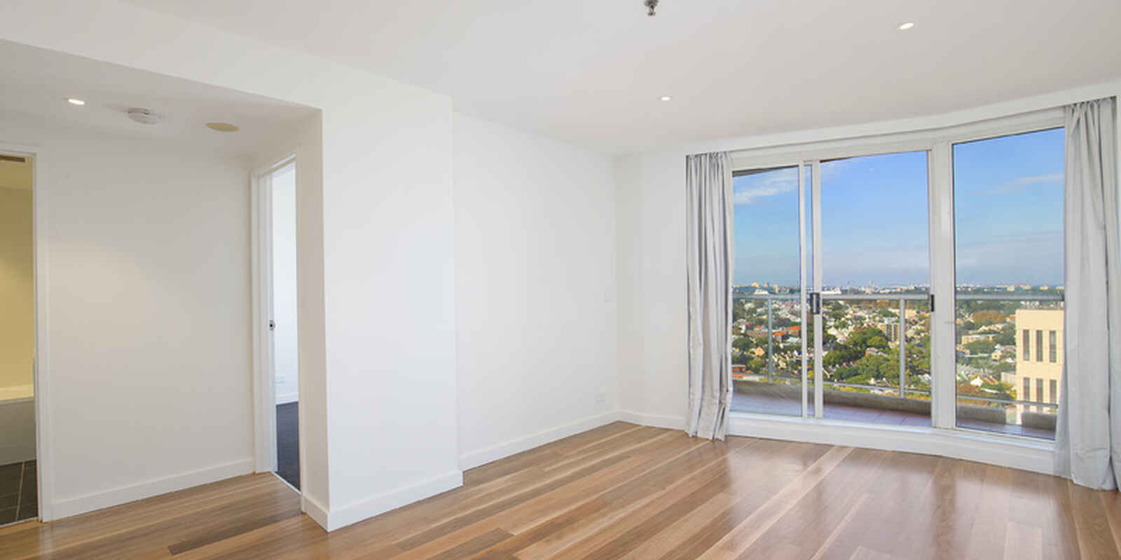 2008/1 Kings Cross Road Rushcutters Bay