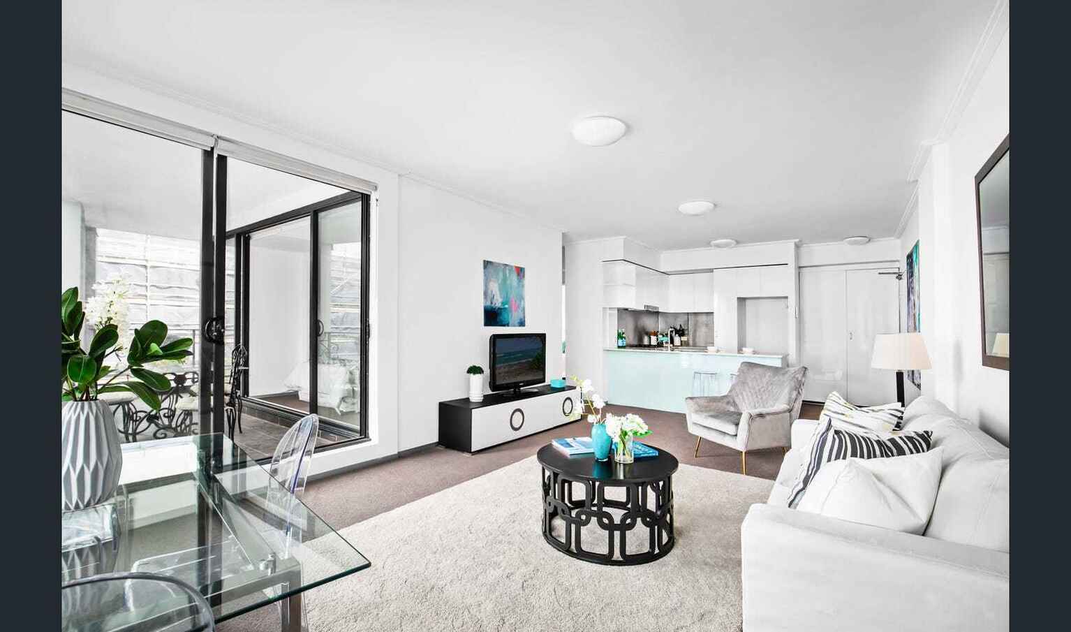 F301/7 Hunter Street Waterloo