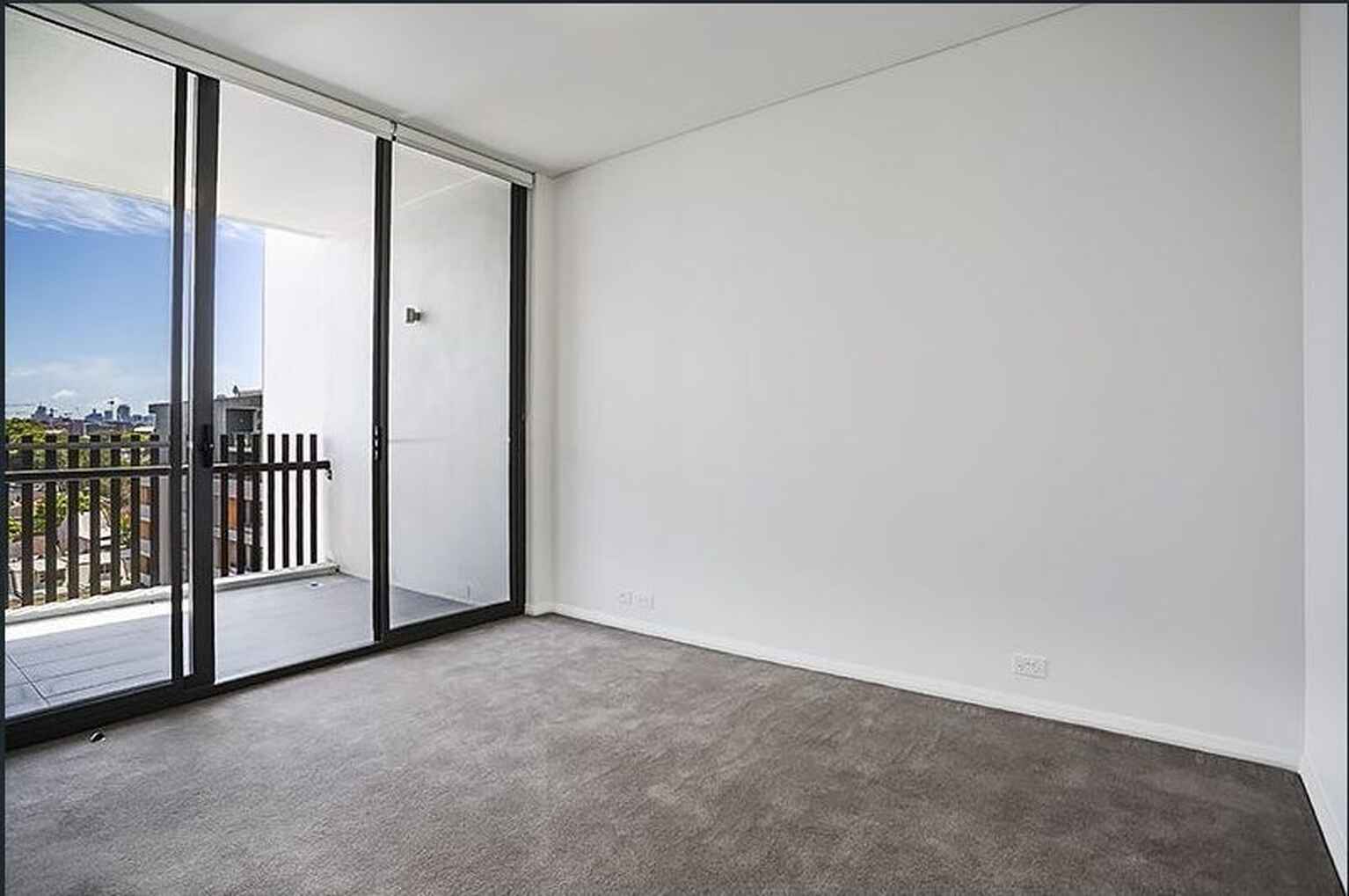 407/70 MacDonald Street Erskineville