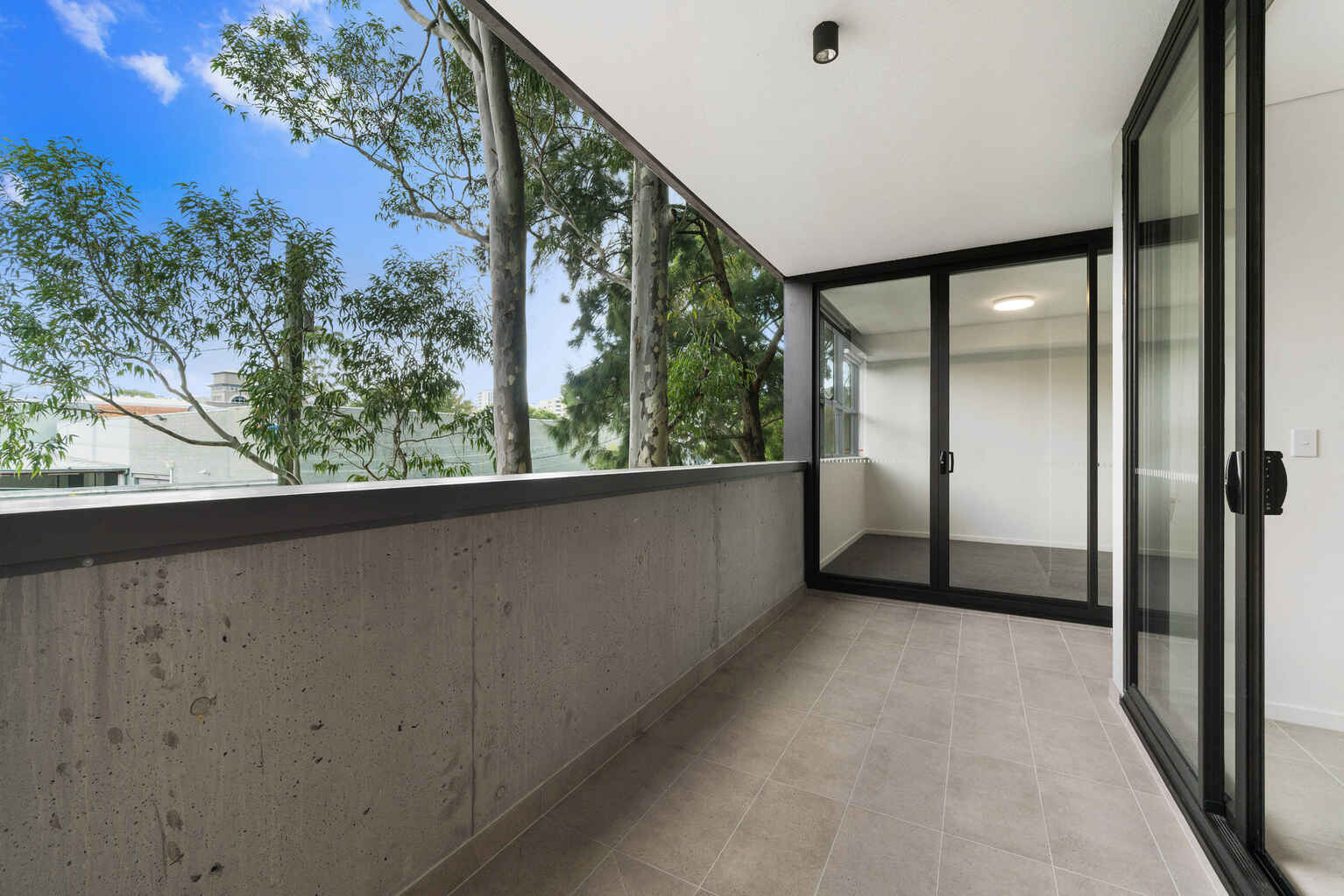 215/10-20 McEvoy Street Waterloo