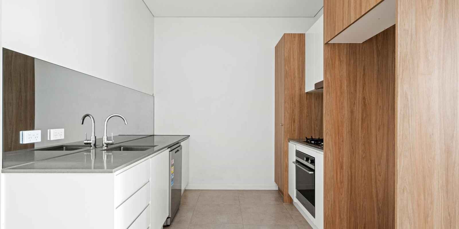G12/10-20 McEvoy Street Waterloo